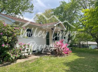 (Undisclosed Address), Asheville, NC 28805