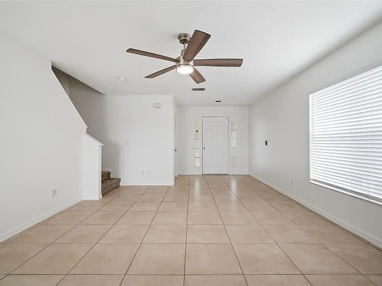 10604 Lakeside Vista Dr — Photo 22