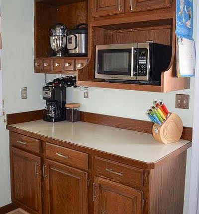 5th image of 627 Bergman St