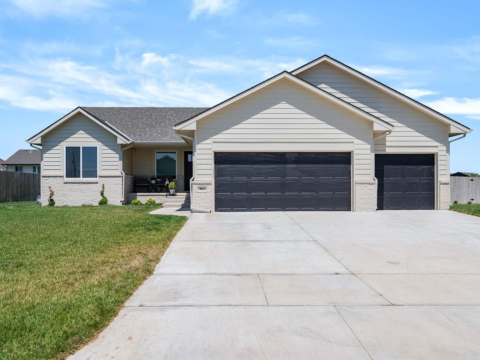861 N Cloverleaf St, Goddard, KS 67052 Zillow