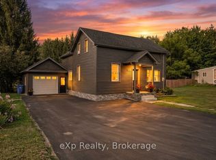 1060 Sanderson St, Howick, ON N0G 2X0