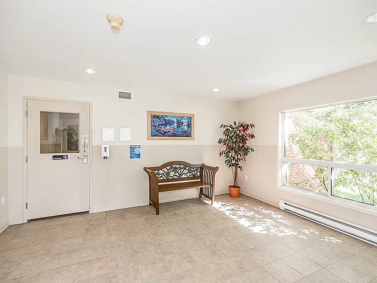 320 Emms Dr — Photo 18