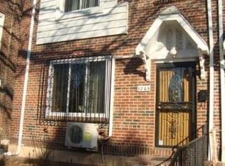 82-63 166th St, Jamaica, NY 11432