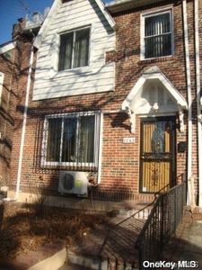 82-63 166 Street, Jamaica, NY, 11432