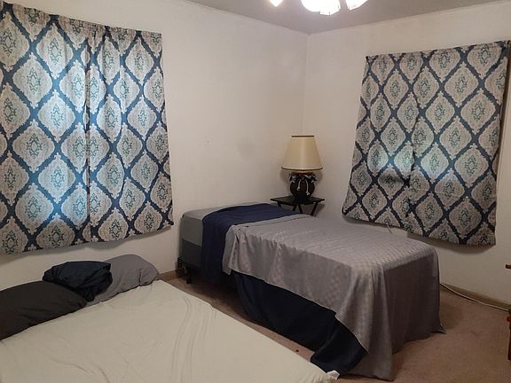 Nice size bedroom!