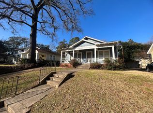 926 Elmwood St, Shreveport, LA 71104