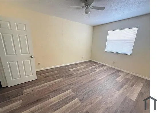 3 bed, $1,550 — Photo 4