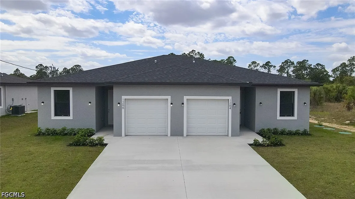3 bed, 2.0 bath, 1084 sqft, $1,650 — Photo 1