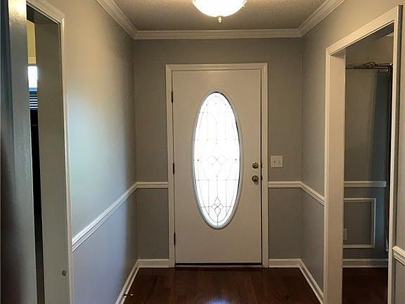 2nd image of 10304 Sunlight Dr