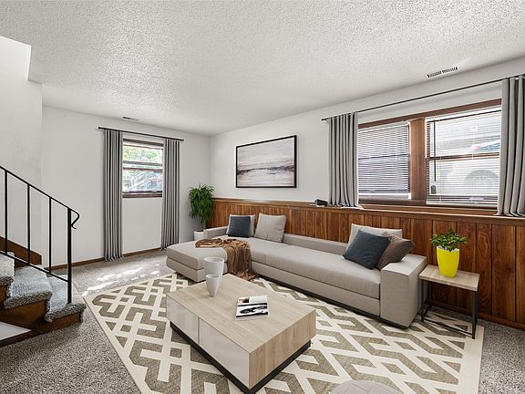 3rd image of 1858 E Park Ave