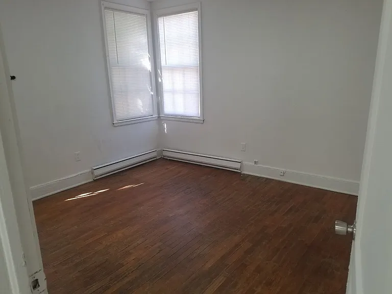 6 Woodlawn Ct — Photo 6