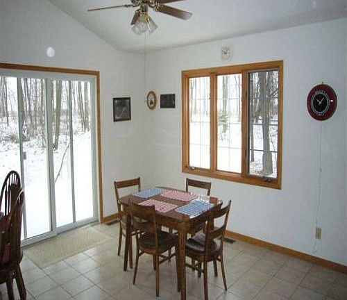 5th image of 180 County Road 2225 E