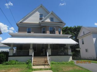520 Park St, Moosic, PA 18507