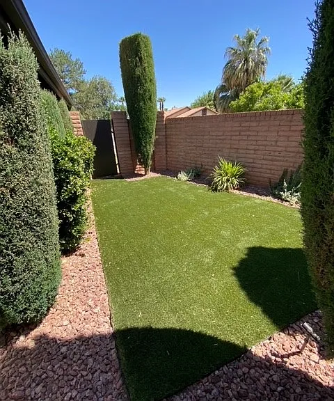 545 S Valley View Dr #7 — Photo 4