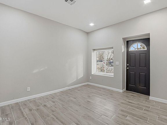 3rd image of 9207 Santa Rosalia Ct #B