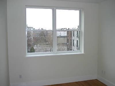 2nd image of 340 Franklin Ave
