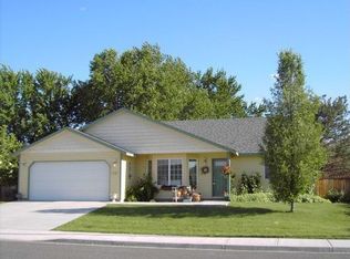 1807 W 39th Ave, Kennewick, WA 99337