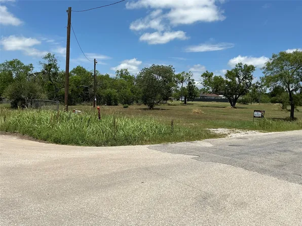 201B NE 22nd St, Cisco, TX 76437
