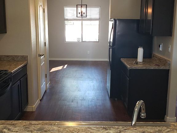 3rd image of 19567 N Rose Ct