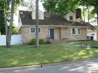 280 Huber Pl #A, Bergenfield, NJ 07621