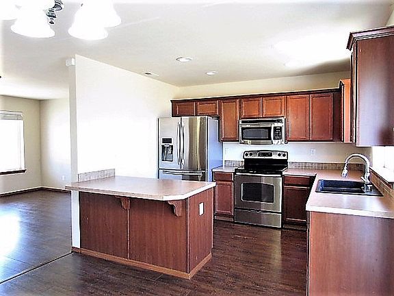 3rd image of 1205 204th Street Ct E