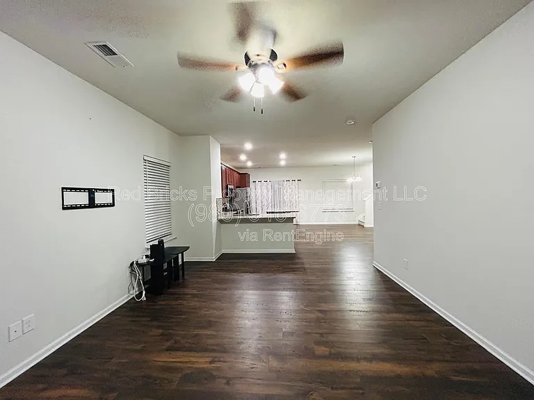 9315 Grand Valley Dr — Photo 5