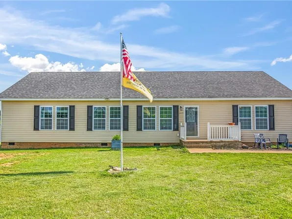 3017 Church Music Rd, Boonville, NC 27011