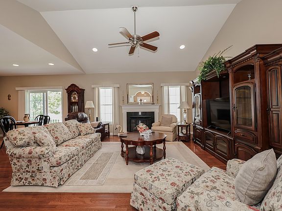 5th image of 9 Nevins Drive