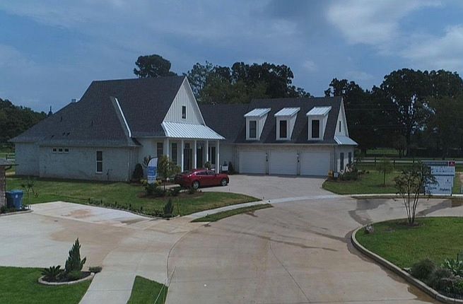 1st image of 200 Sam Willen Dr