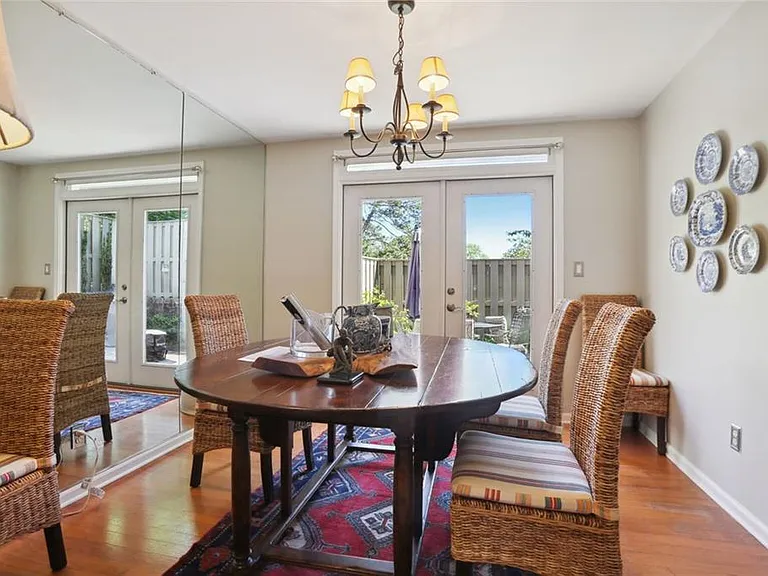 73 La Rue Pl NW — Photo 8