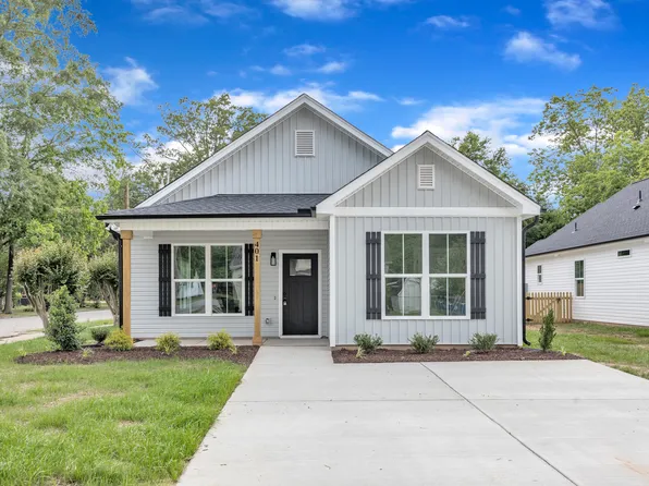 401 N Raiford St, Selma, NC 27576