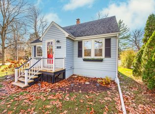 1901 Curtiss St, Downers Grove, IL
