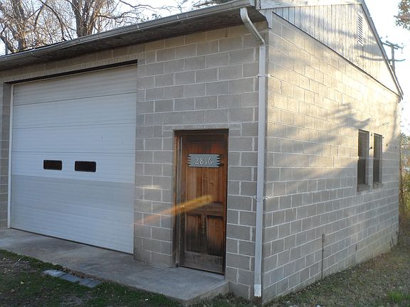 5th image of 2816 Mauldin St