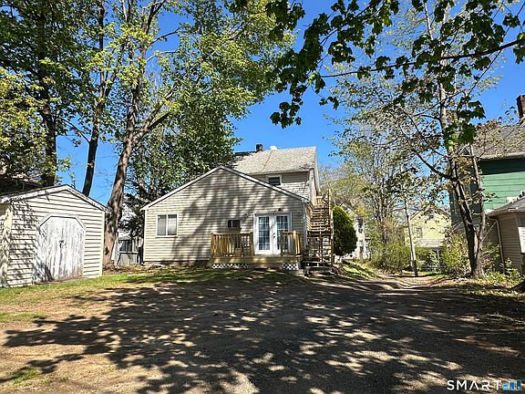 3rd image of 31 Burr Avenue
