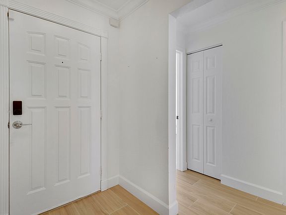 5th image of 6208 Michael Street