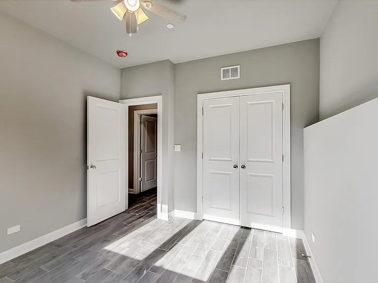 6204 S Kimbark Ave #1W — Photo 30