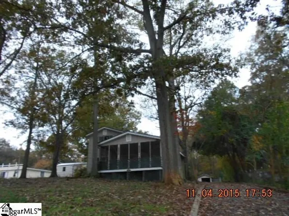 905 Relax St, Waterloo, SC 29384