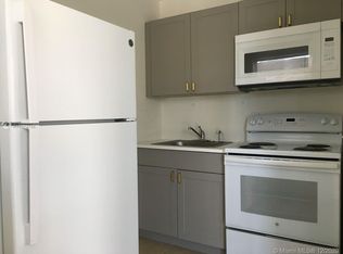 560 NW 7th St #311, Miami, FL 33136