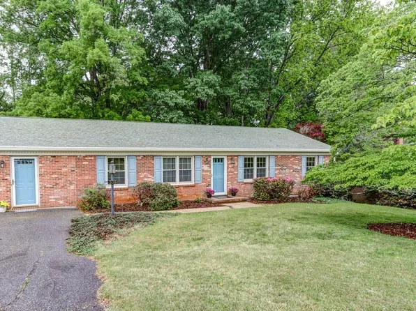 308 Robin Dr, Lynchburg, VA 24502