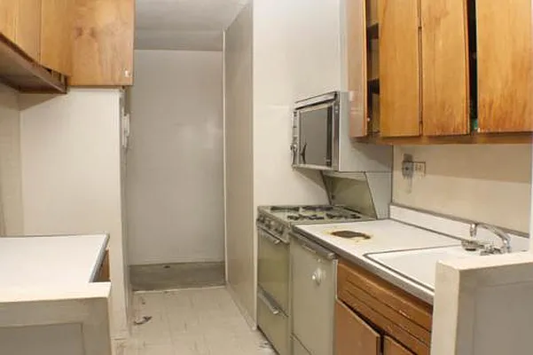 Sold by Fillmore | media 22