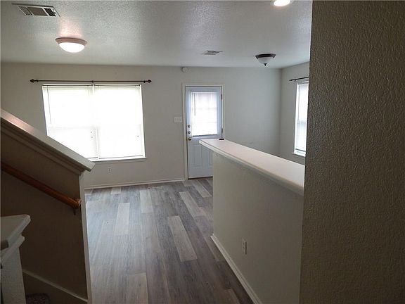 4th image of 1020 Christopher Ave APT B
