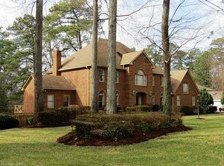 3861 Old Shell Rd, Virginia Beach, VA 23452