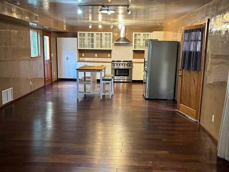 519 Onate Pl #A — Photo 2
