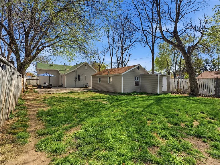 616 S 1300 W — Photo 18
