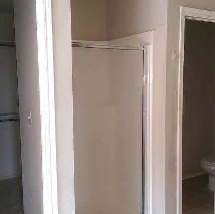 4th image of 15816 Vicki Dr