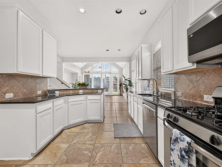 26710 Bellwood Pines Dr — Photo 23