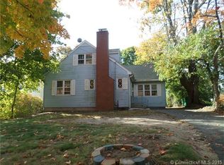 1423 Broadbridge Ave, Stratford, CT 06615