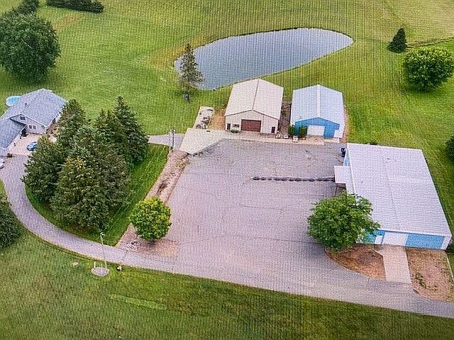 1st image of 229483 N 128th Ave