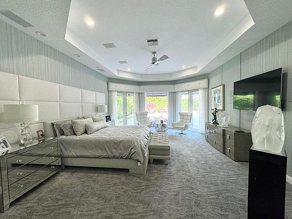 4th image of 5832 Vintage Oaks Circle