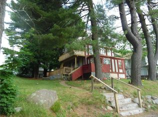 10 York Ave, Monticello, NY 12701